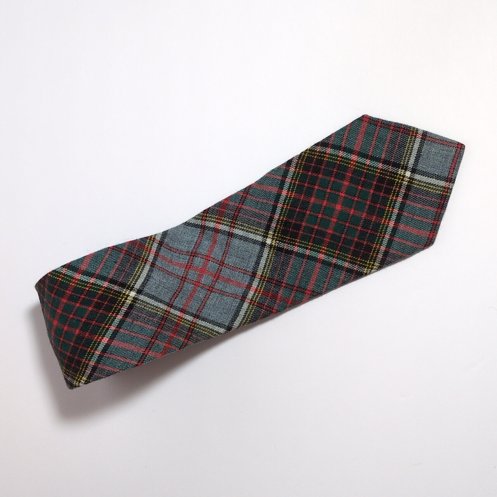 Viyella Michelson’s Of London Gray, Red & Green Plaid Tie